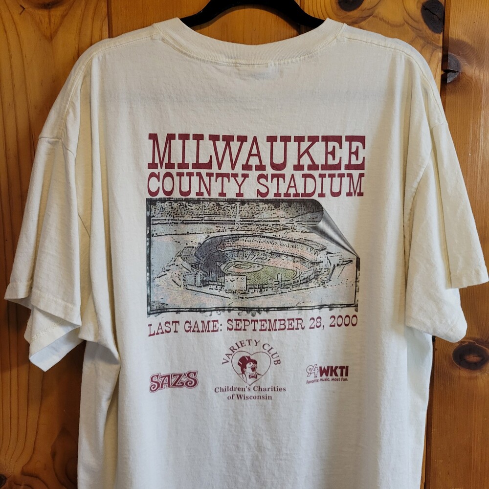 Vintage y2k Delta XL WhiteT-shirt Milwaukee County Stadium brewers baseball vtg